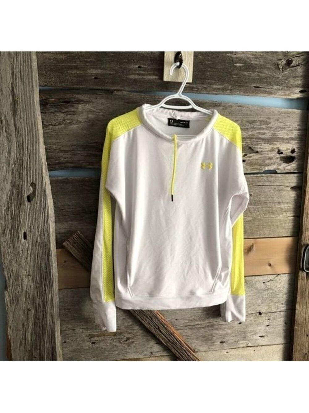 UNDER Armour Size Med White, high collar, yellow mesh sleeve pull over